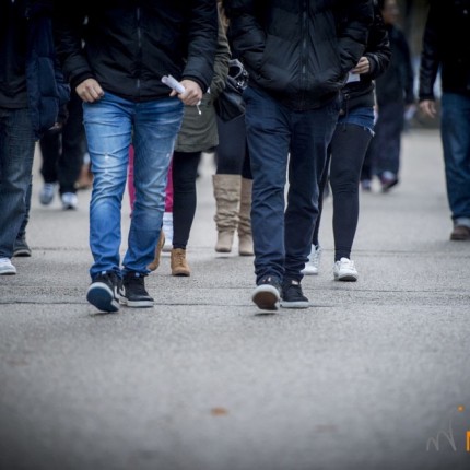 Muestra Mejores Jovenes Andando